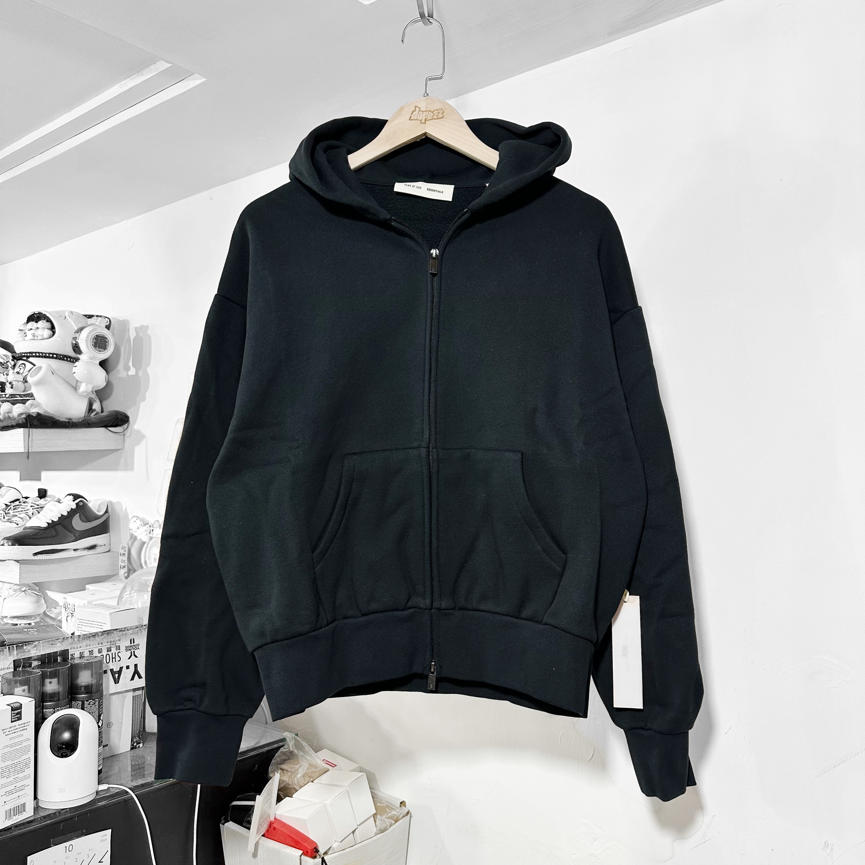 FEAR OF GOD FOG ESSENTIALS Classic Full Zip-Up Hoodie Jet Black 拉鏈外套