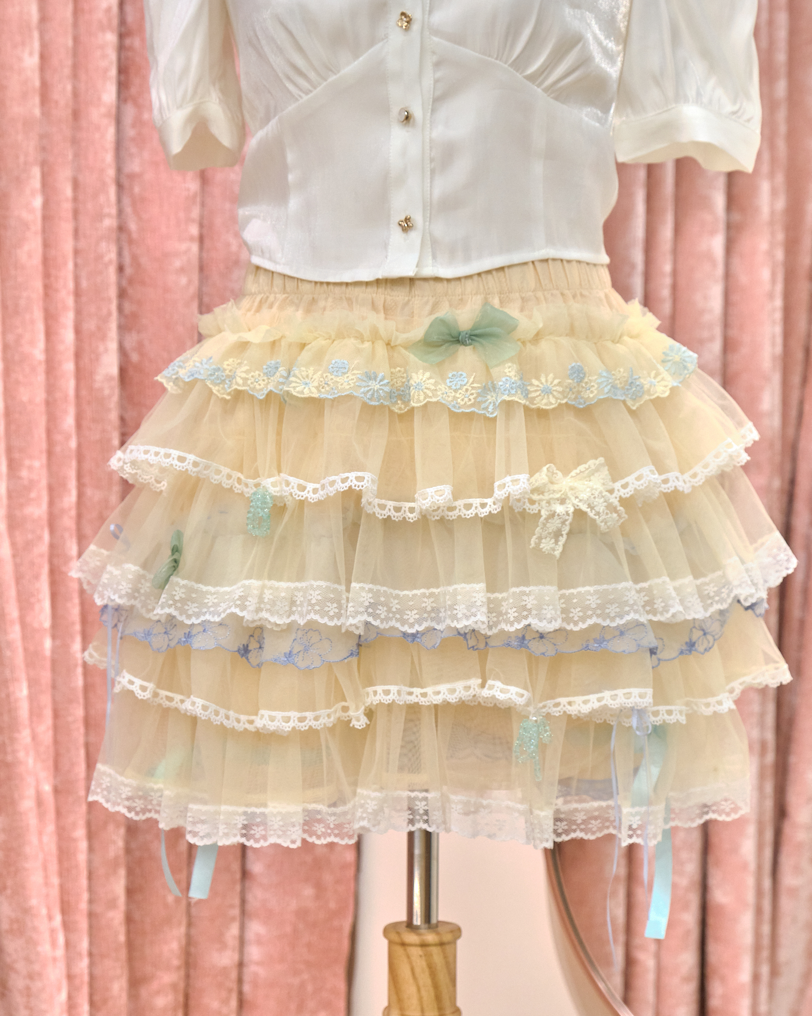 12870 Puffy Lace Cupcake Skort