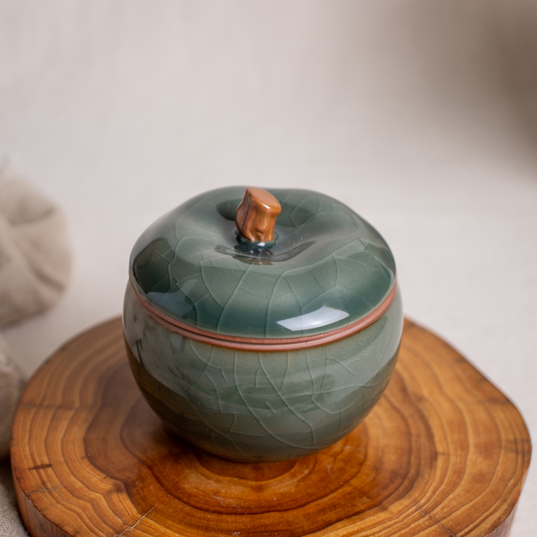 墨綠哥窯蘋安茶葉罐／小茶倉