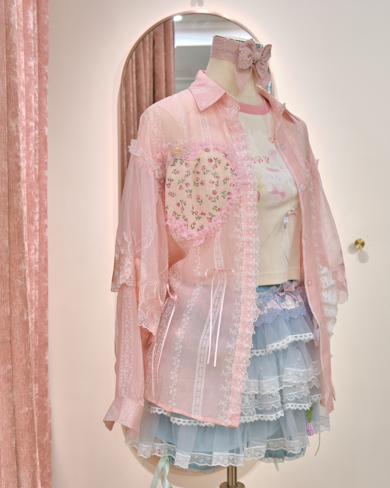 12844 Fresh And Light Lace Ruffle Sleeve Chiffon Jacket/Shirt