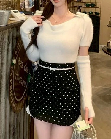 設計師家肩蝴蝶結泡泡袖袖套上衣+蕾絲花邊波點裙