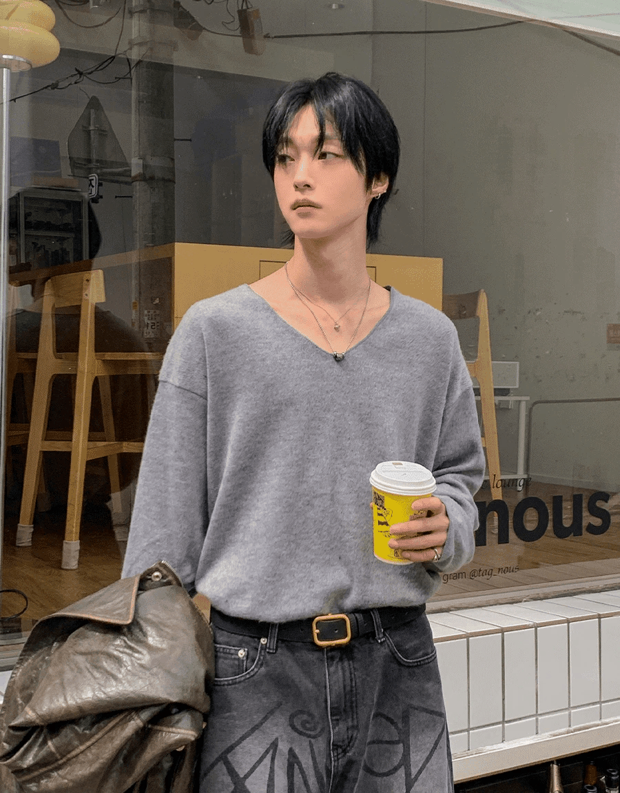 馬海毛V領針織衫