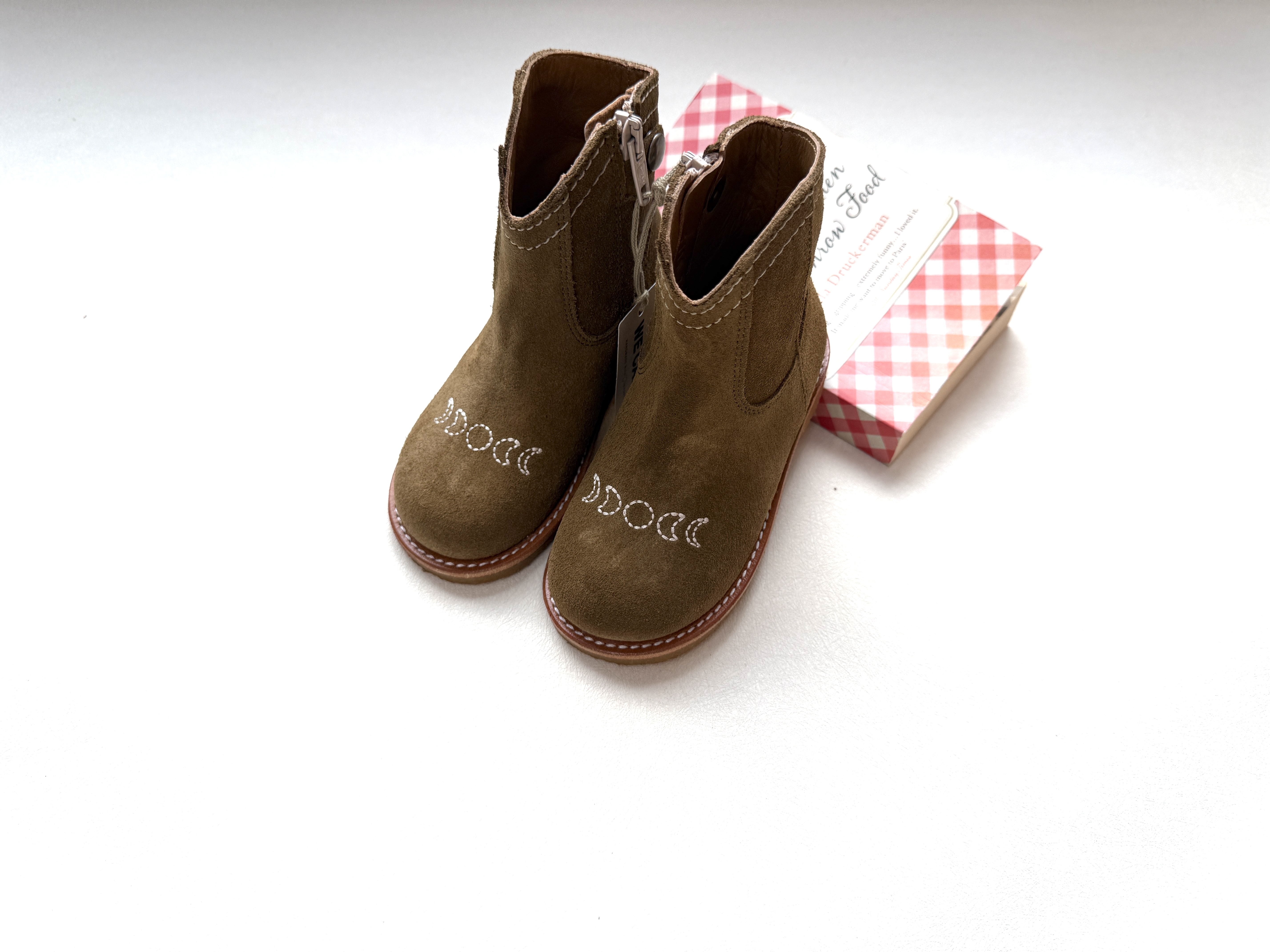 ANGULUS 月亮麂皮短靴 Cowboy boot with stitching details - Mustard