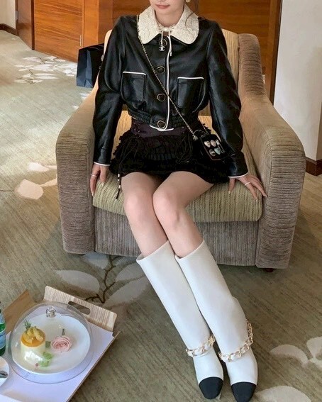 設計師家領刺繡雕花環保皮短外套