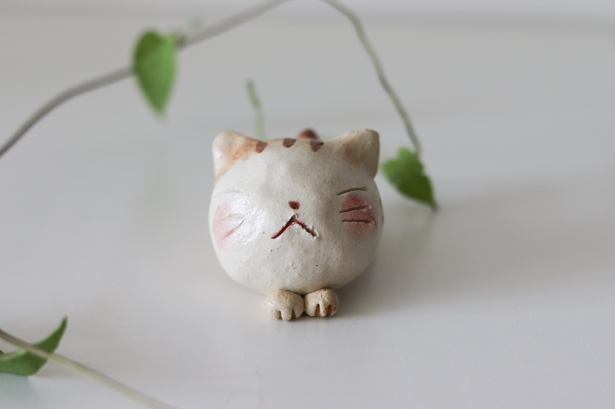 日本 舞陶館 手作 虎斑貓 陶瓷 擺飾