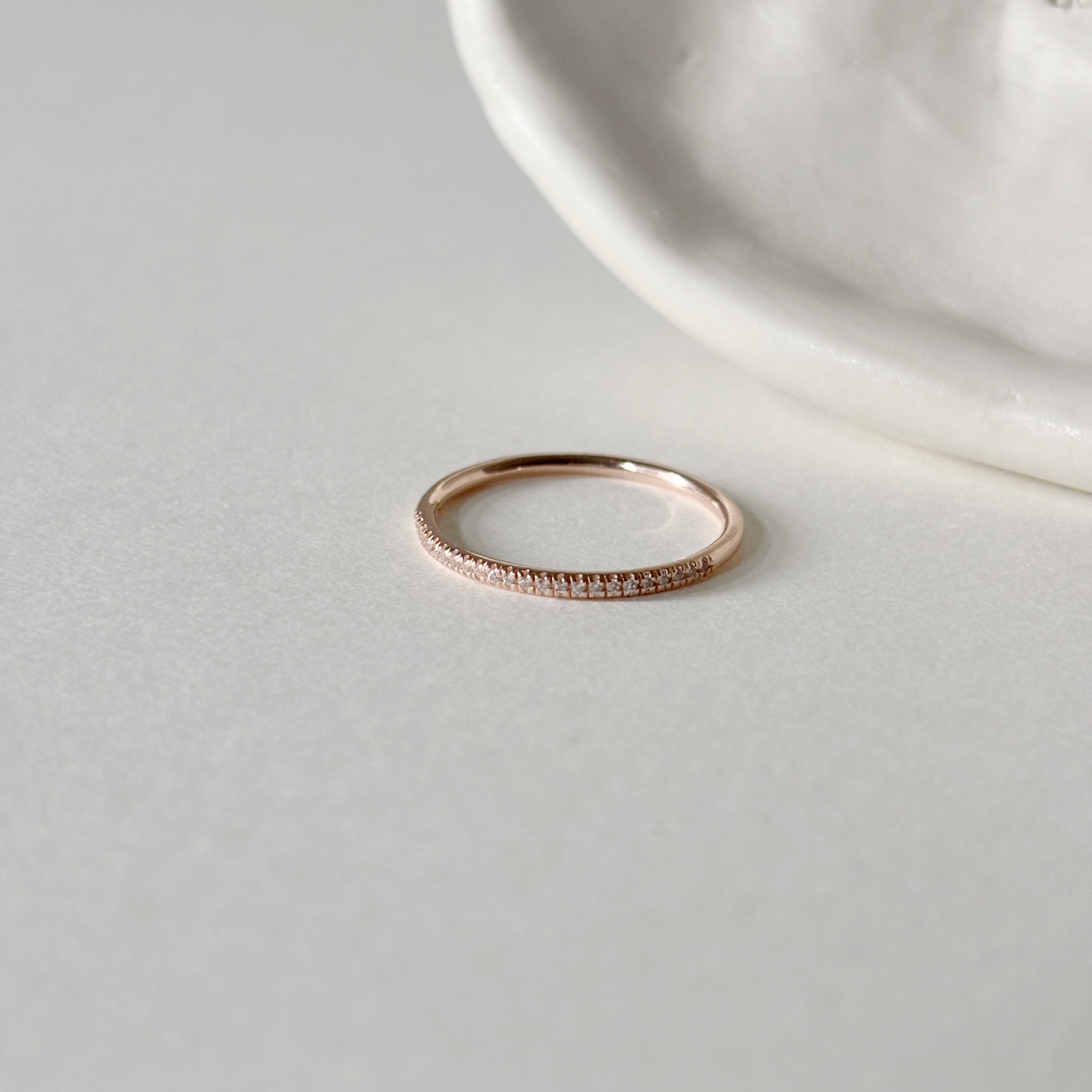 經典整排鋯石細戒