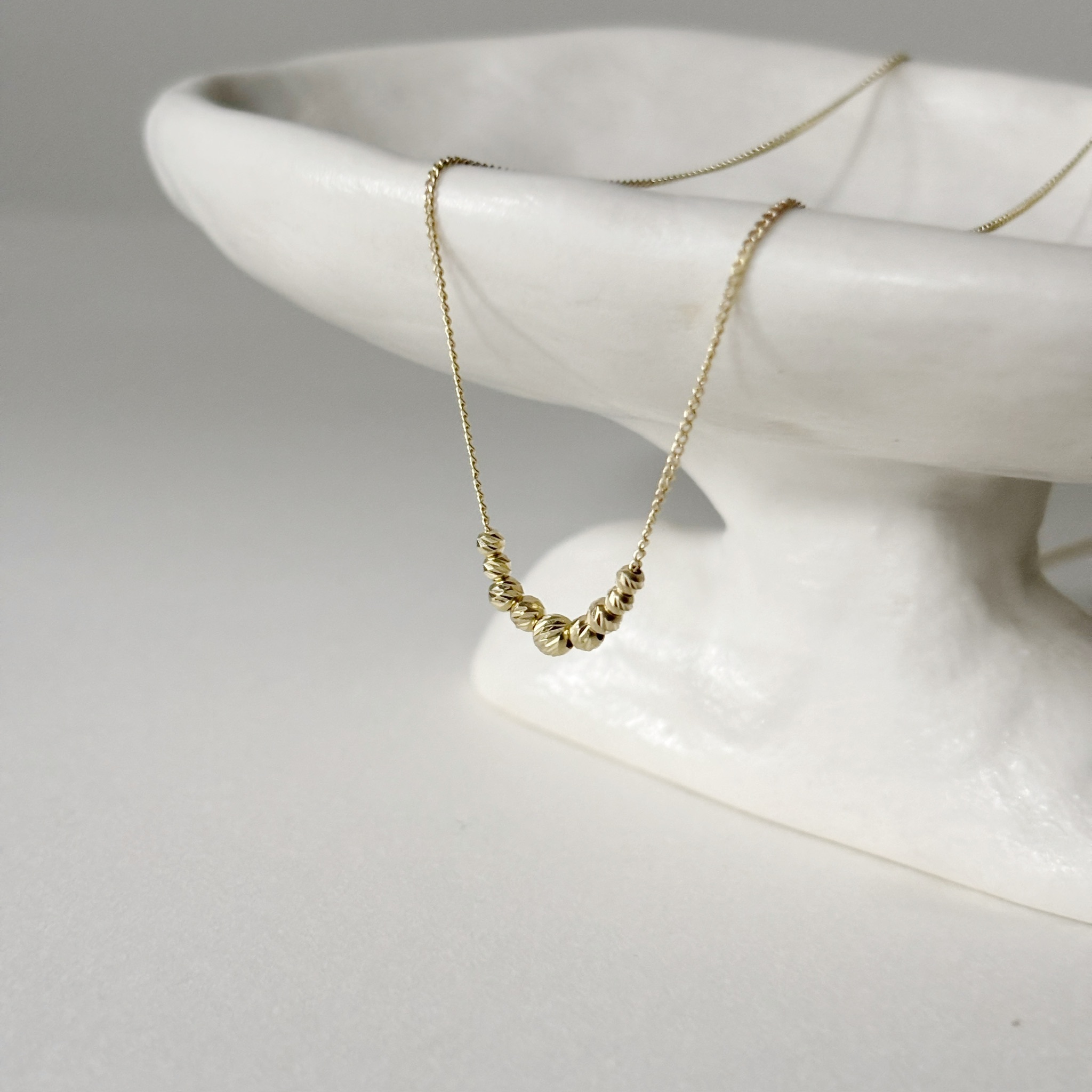 漸層微笑cutting ball鎖骨鏈