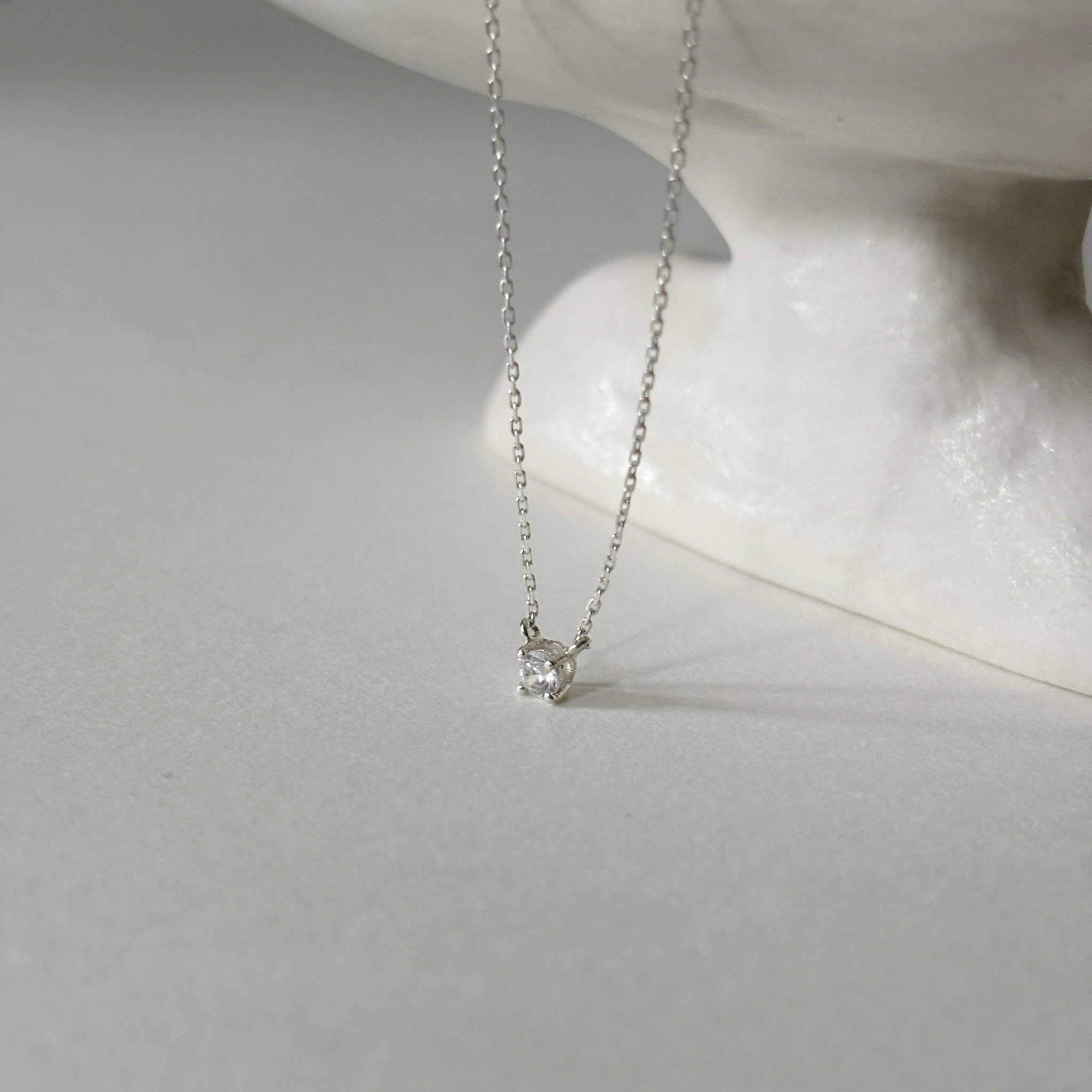 經典四爪鋯石鎖骨鏈