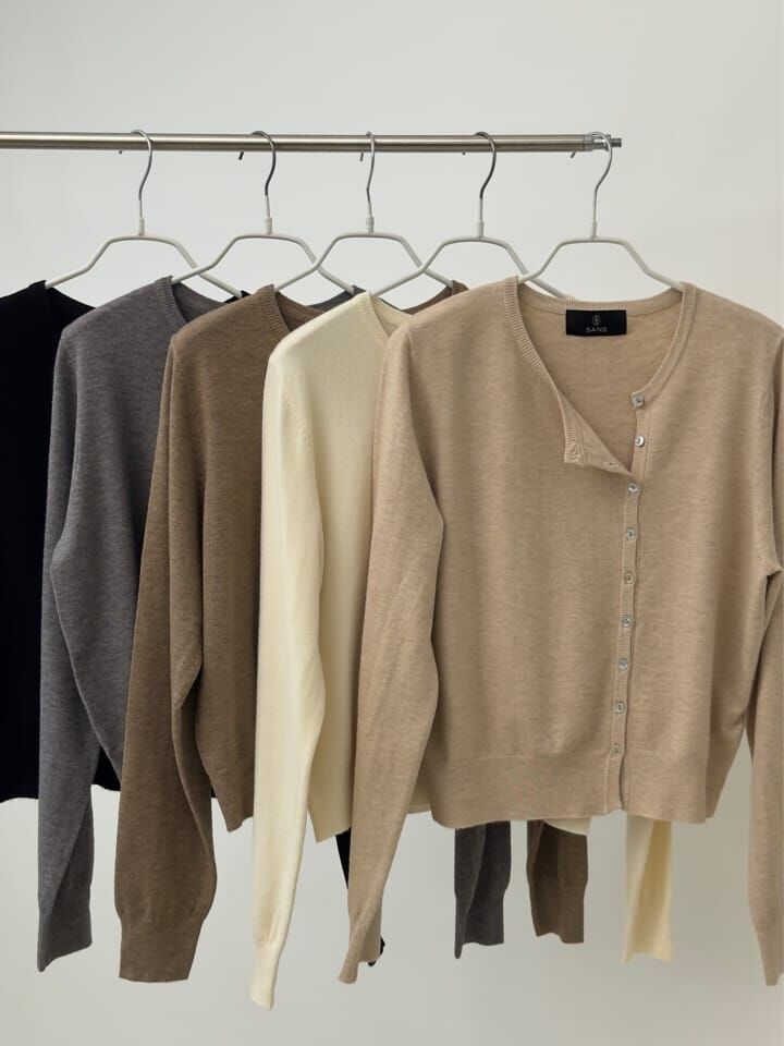 SA5118 斜扣針織外套