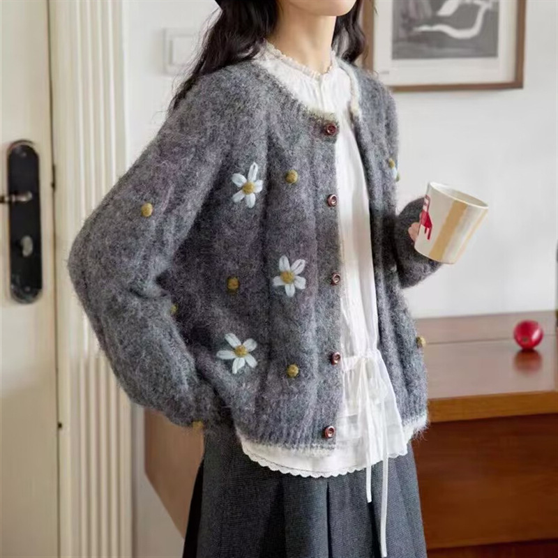 Korean Gentle Daisy Knit Cardigan