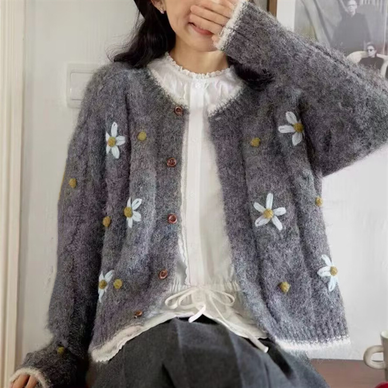 Korean Gentle Daisy Knit Cardigan