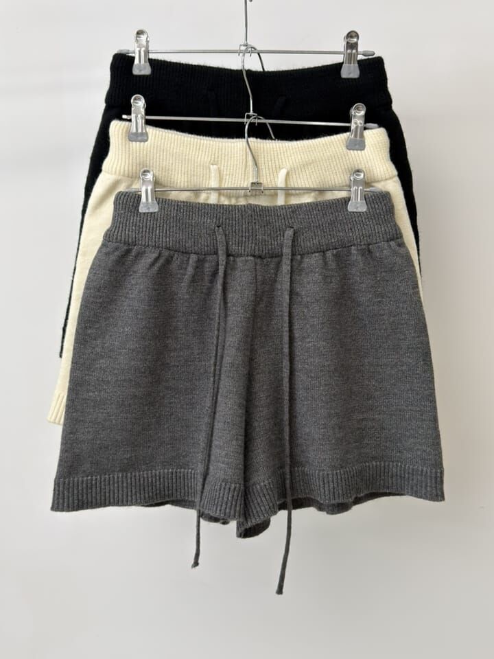 SA5138 羊毛針織短褲