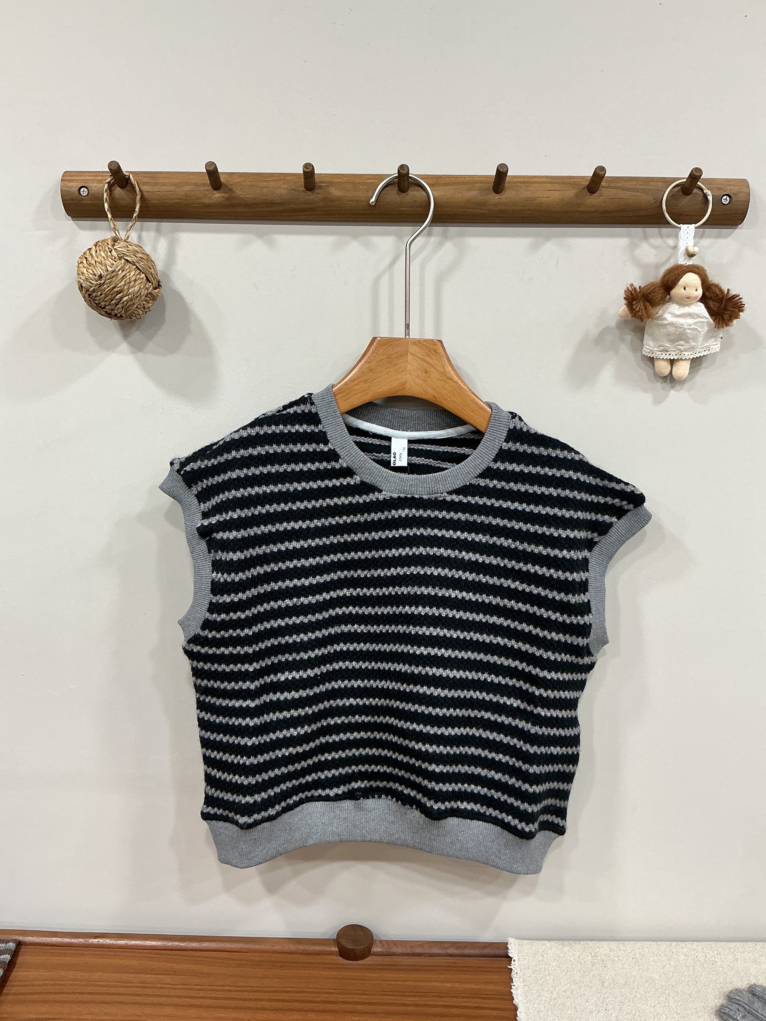 A03381條紋針織背心