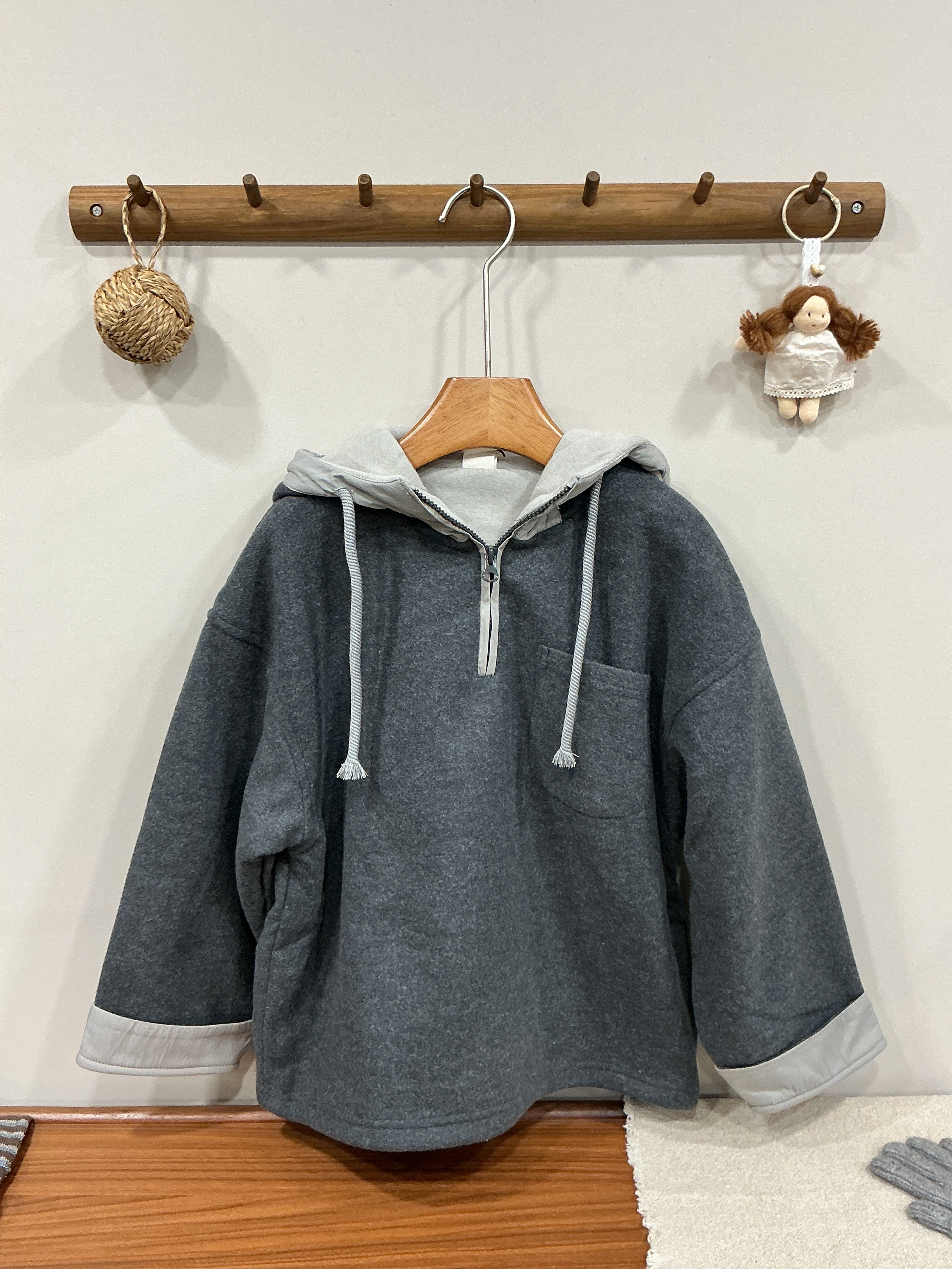 A03380毛呢半拉鏈帽T