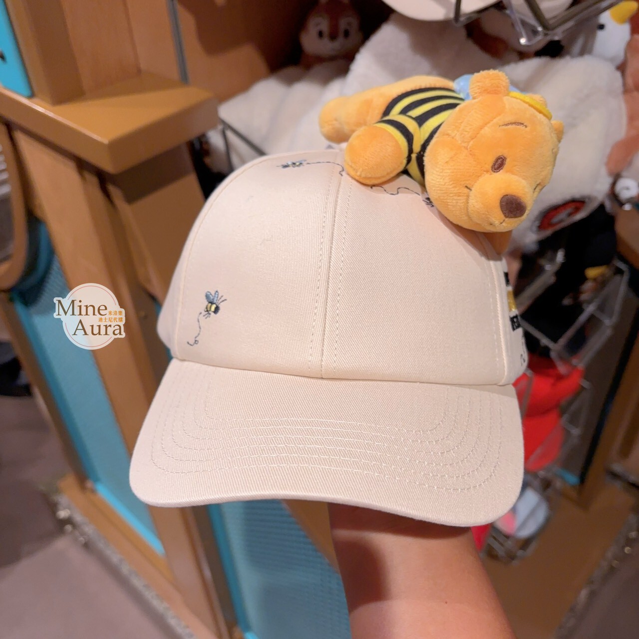 小熊維尼 Winnie the Poo 絨毛 蜜蜂裝 趴趴 棒球帽 帽子 -上海迪士尼樂園