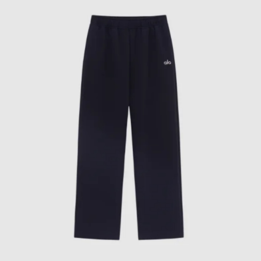 Alo Yoga 小LOGO休閒直筒長褲 (2色)