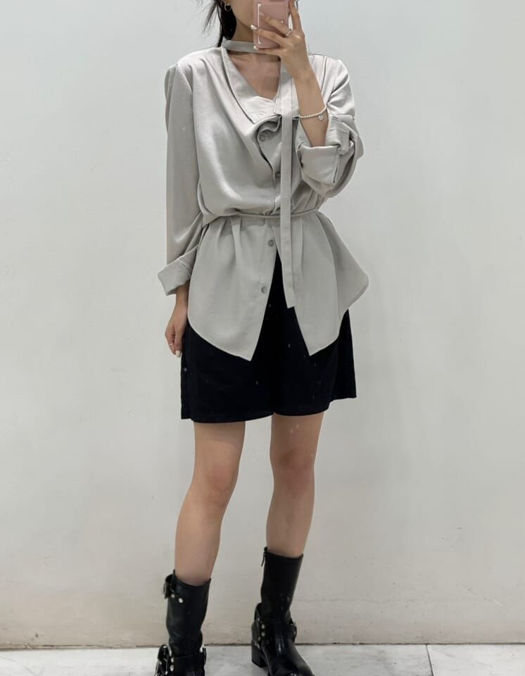 SA5151 垂墜領巾緞面上衣