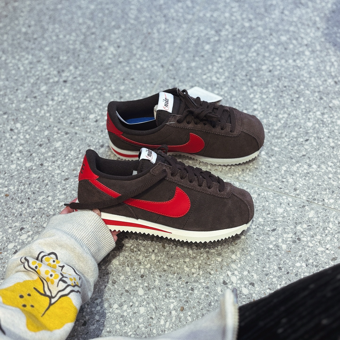 Nike Cortez 日本新款 巧克力棕 紅色 紅勾 麂皮 阿甘鞋 IB1857-200