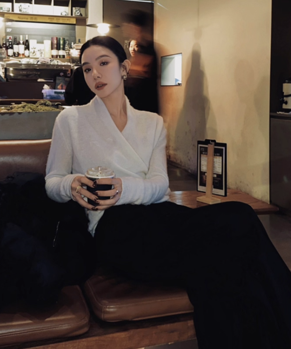 100%羊絨交疊V領長袖針織上衣-S-L / 2色 (Elegant & Love)