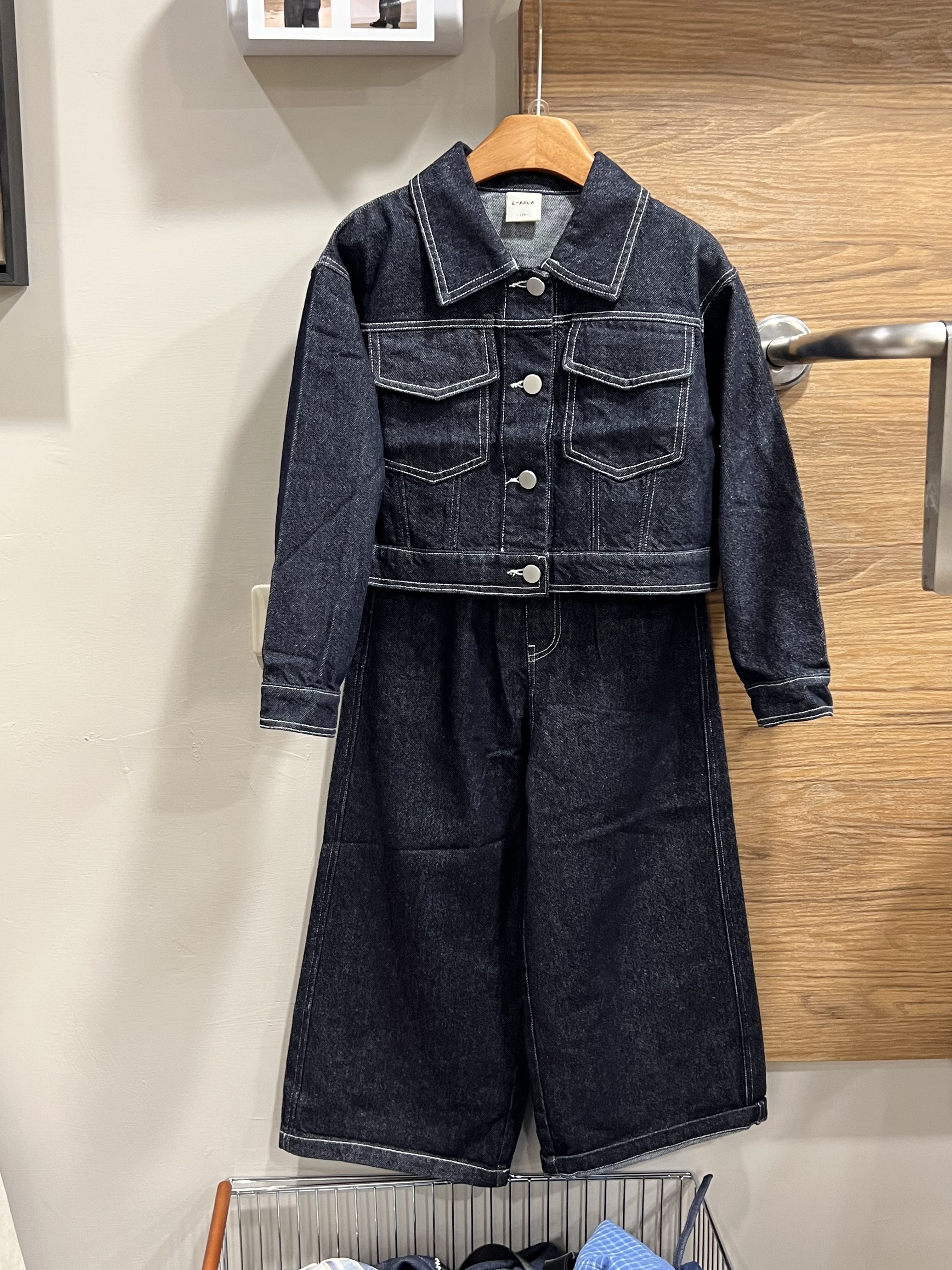 A03386短版上衣原色牛仔套裝