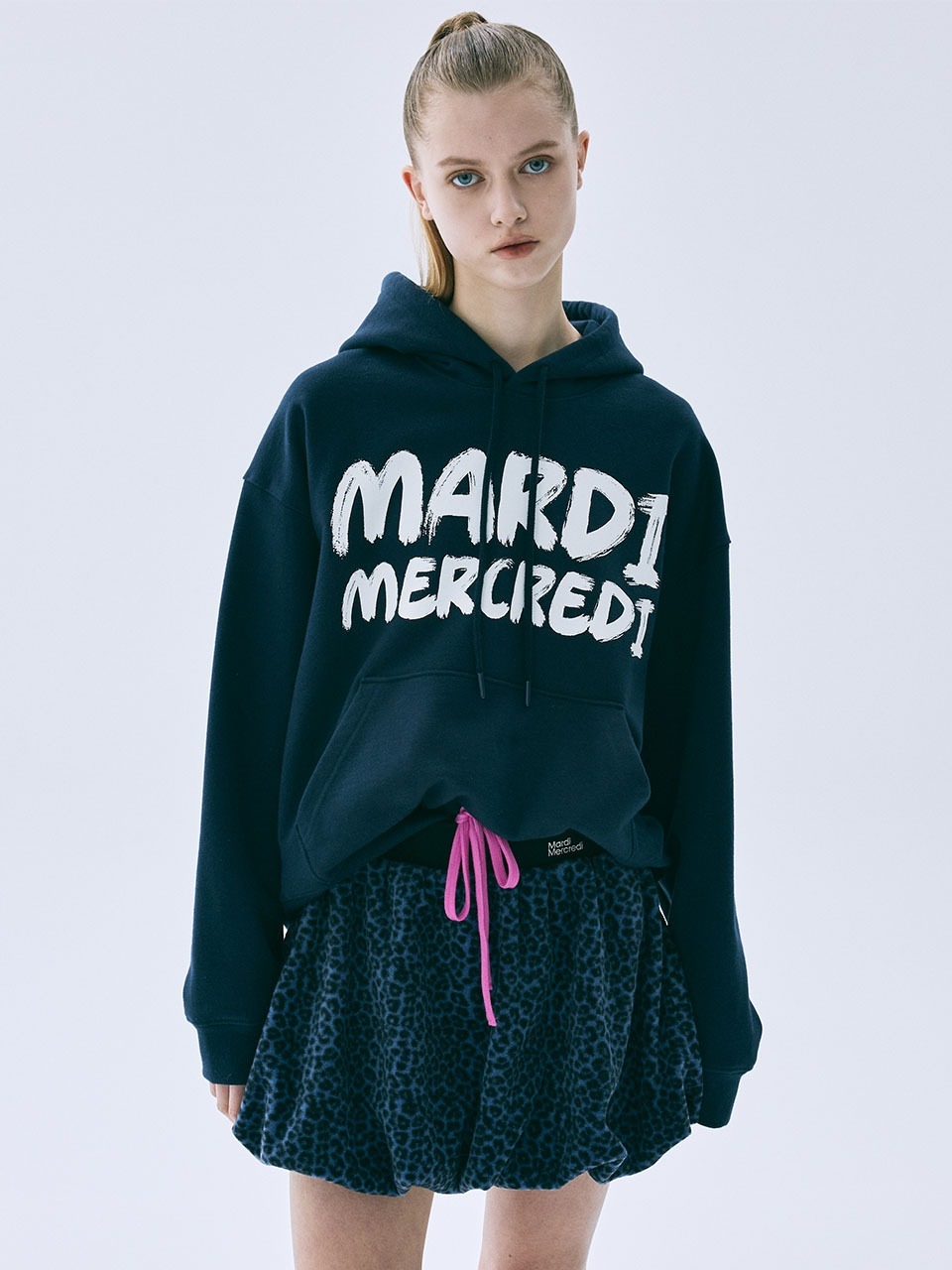 Mardi Mercredi HOODY BRUSH LOGO CONTRAST