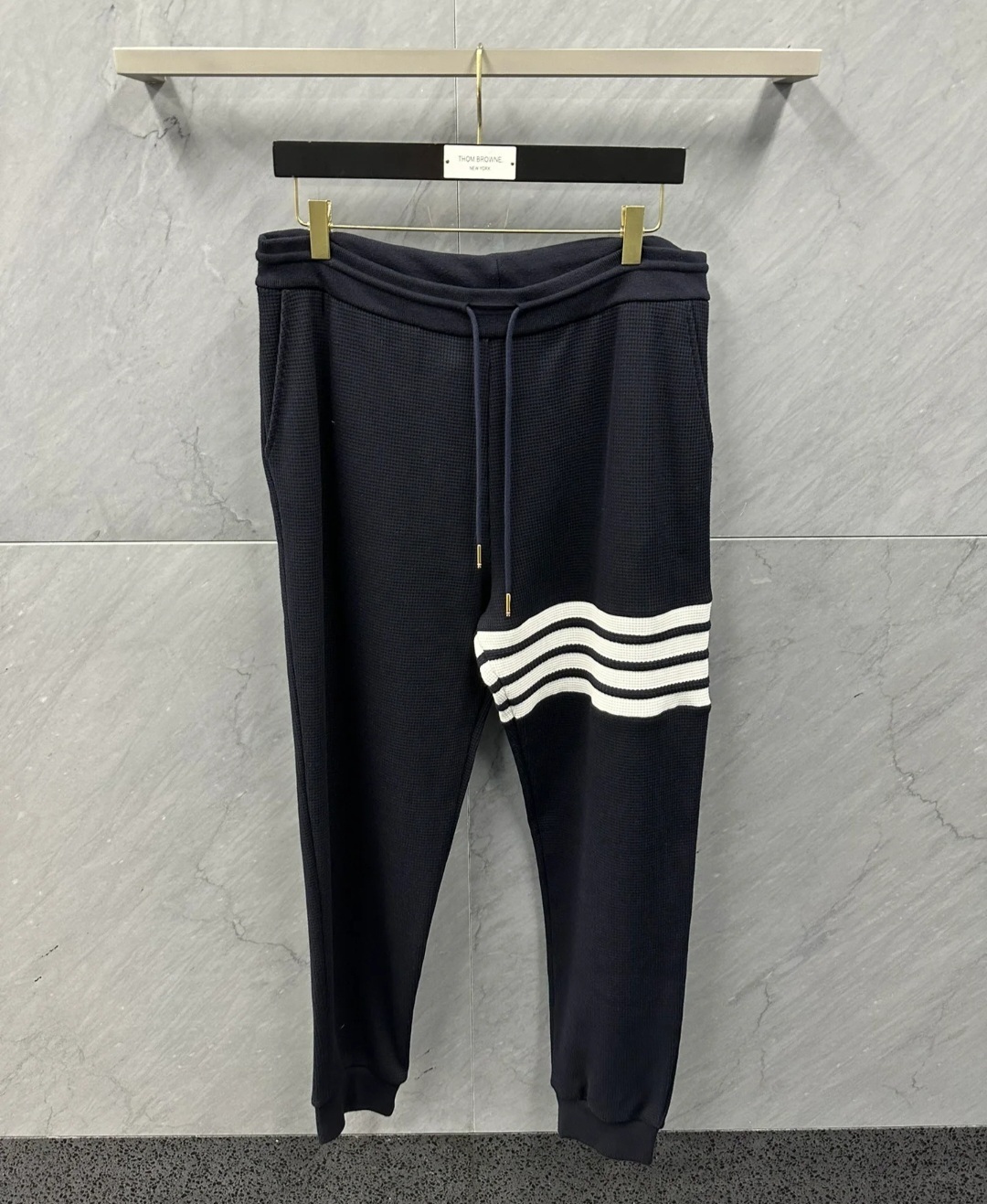 Thom Browne 窩夫料 衛褲 男女款