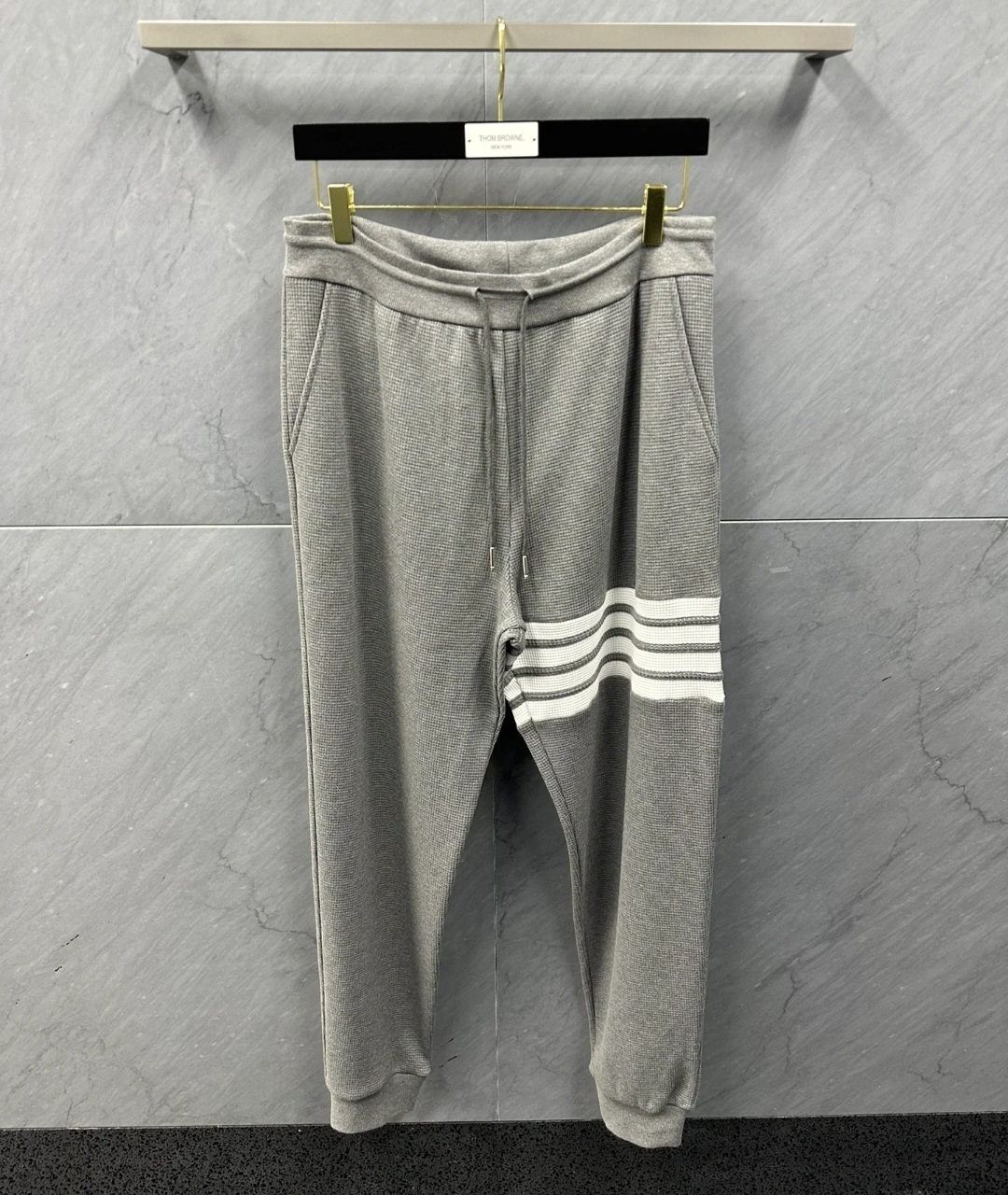 Thom Browne 窩夫料 衛褲 男女款