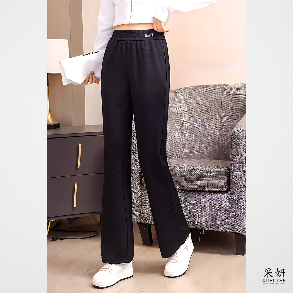 字母布標軟牛仔鬆緊腰直筒長褲