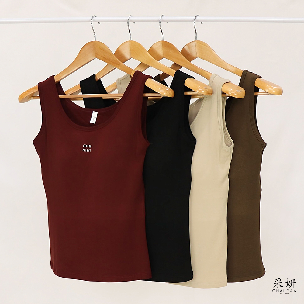 微刷絨字母膠標寬肩帶胸墊背心上衣