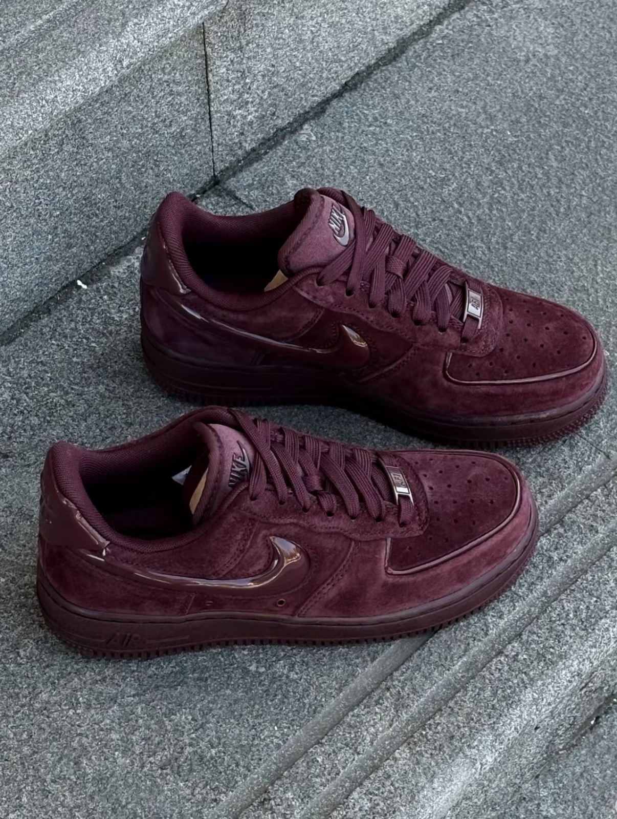 Nike Air Force 1 AF1 酒紅色 麂皮 絲絨 絨面 復古 櫻桃紅 果凍勾 女款 HV4406-600/預購