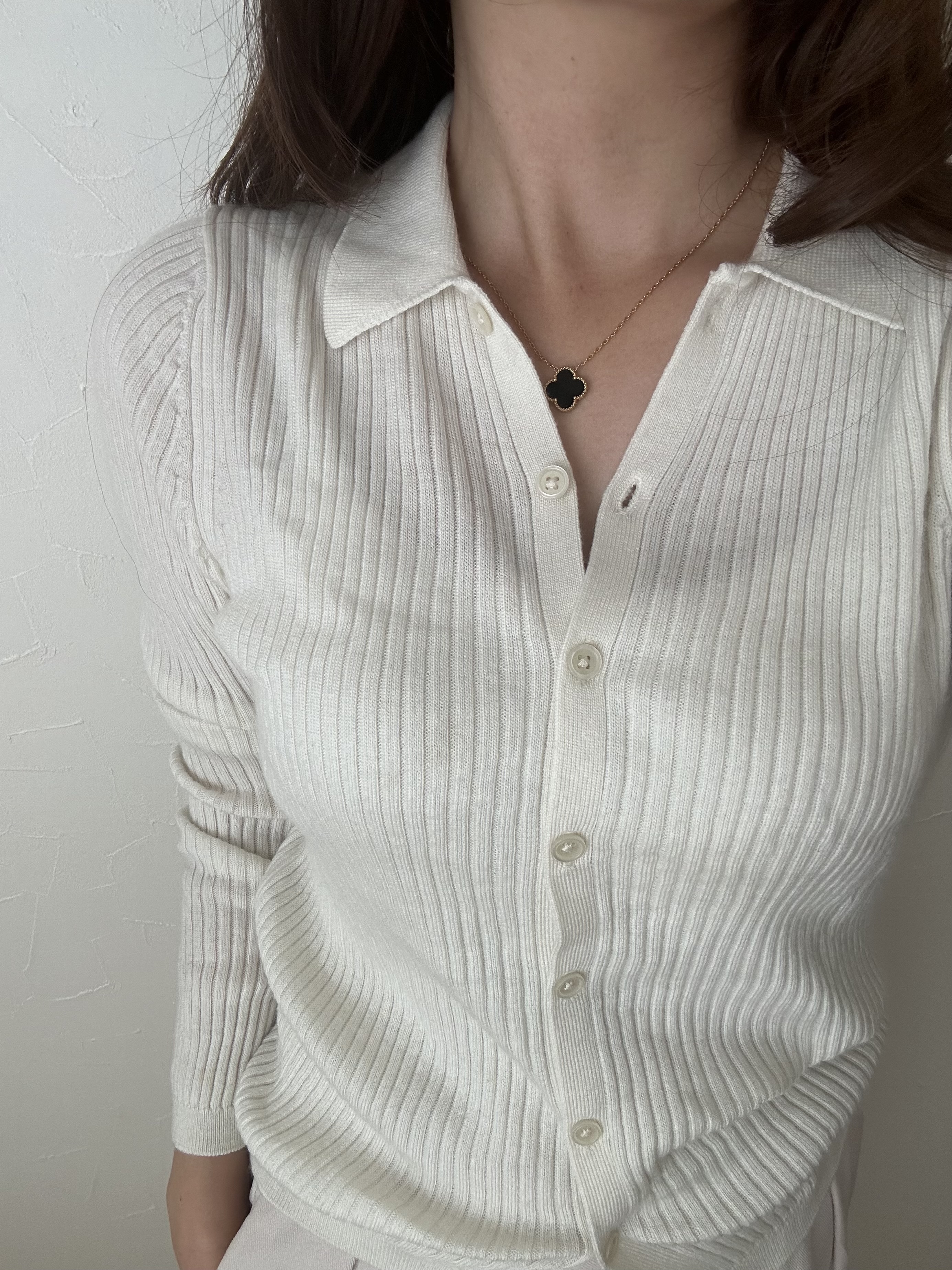 SS black clover necklace