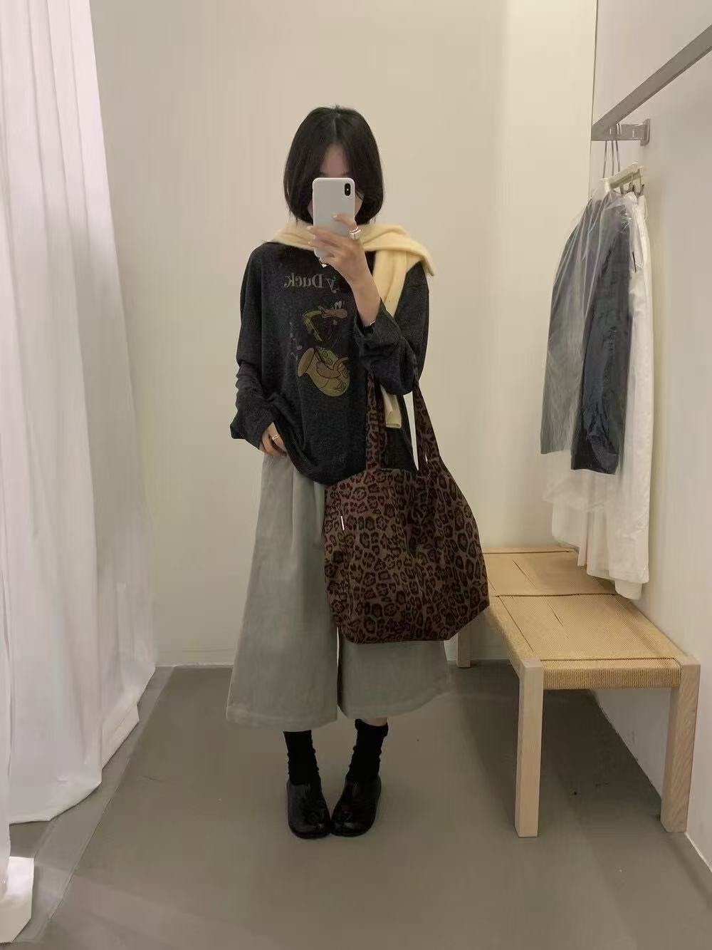 882 鴨鴨吹笛磨毛上衣