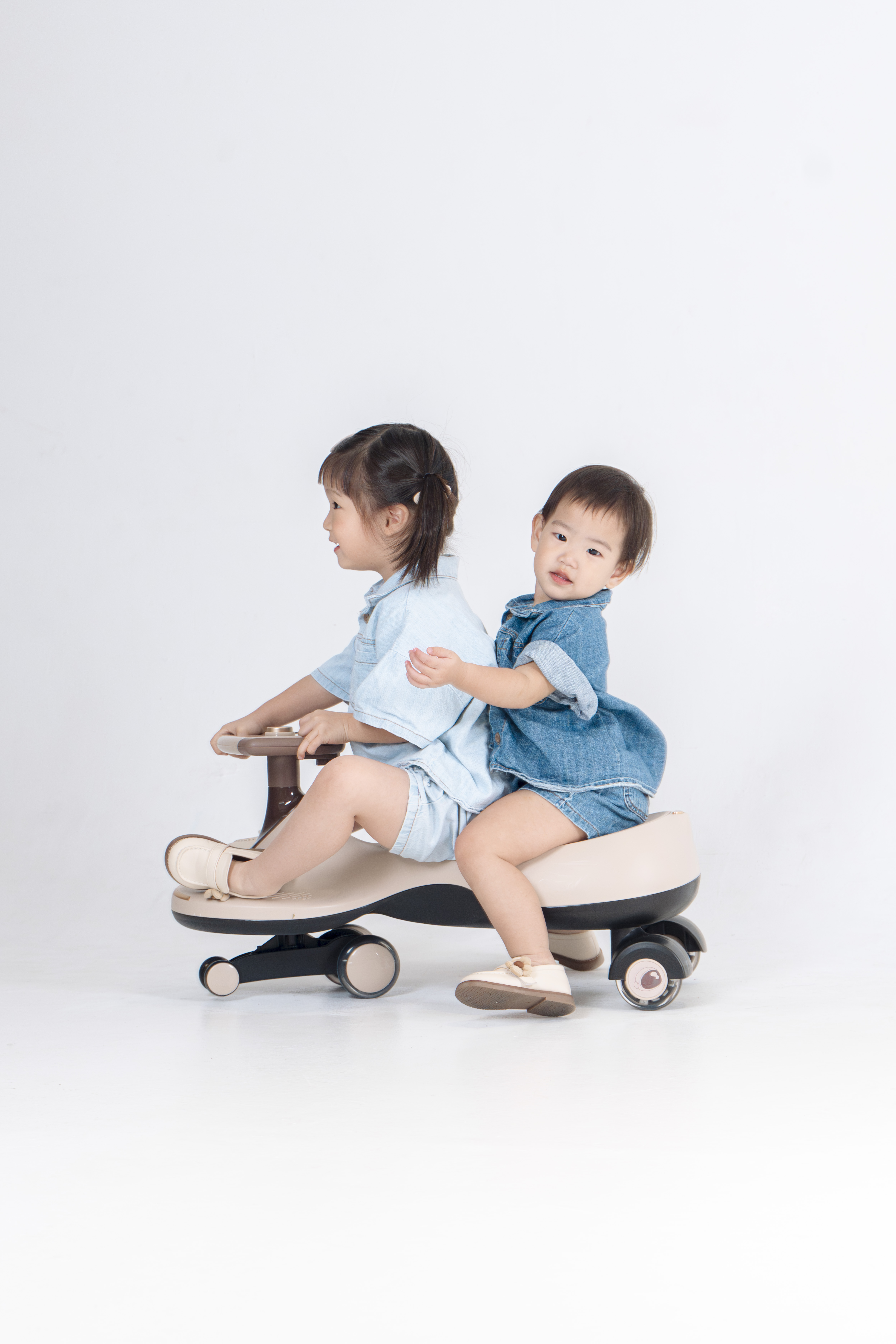 莫菲星球 親子扭扭滑行車