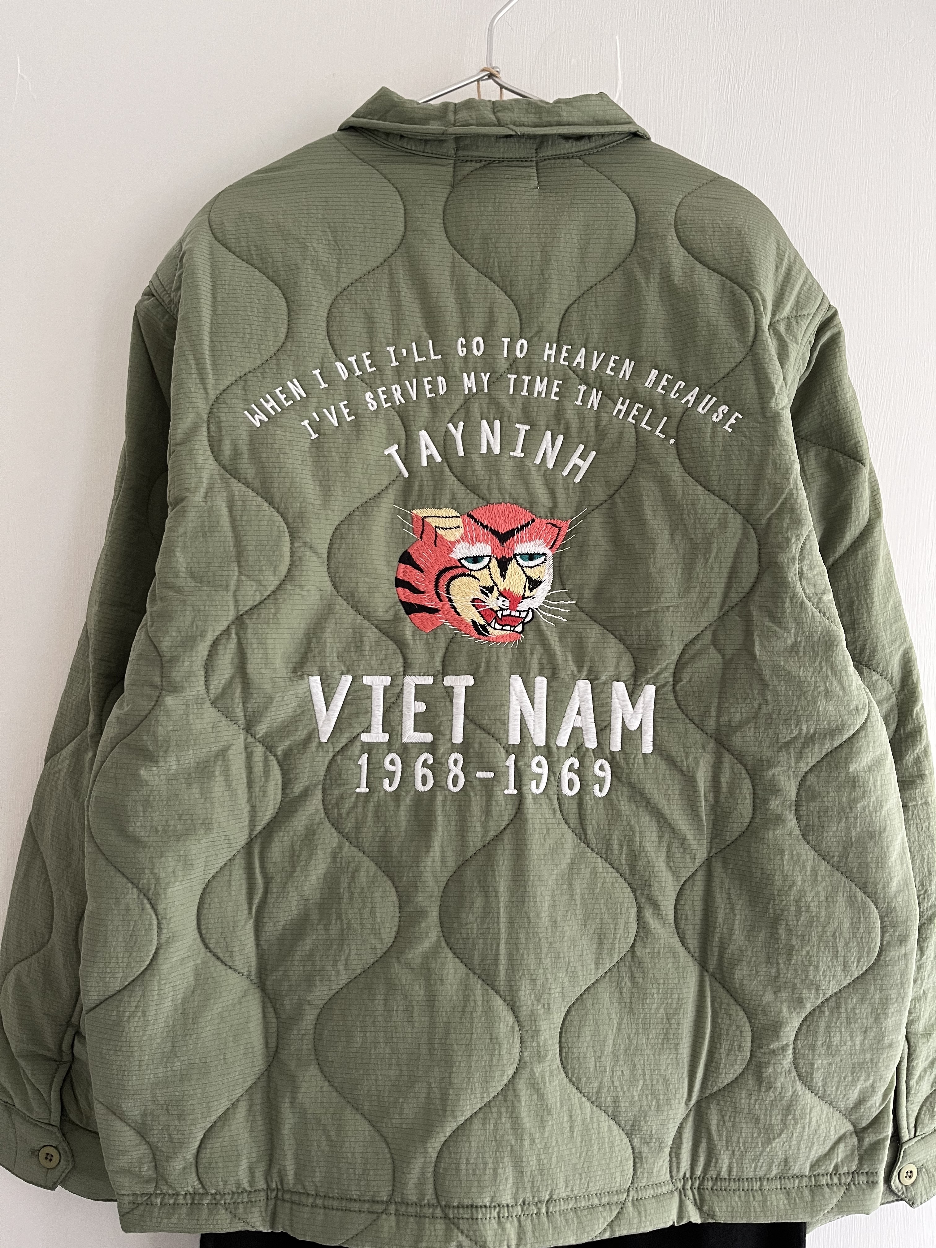 綠色刺繡老虎🐯夾綿褸