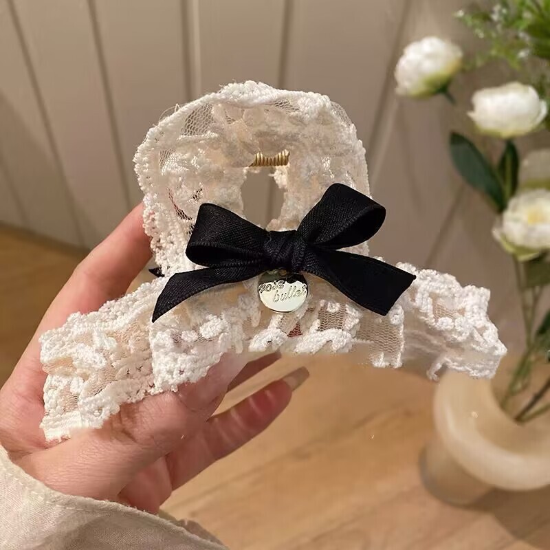 [2 FOR RM10] Lolita Vintage Lace Bow Hair Claw