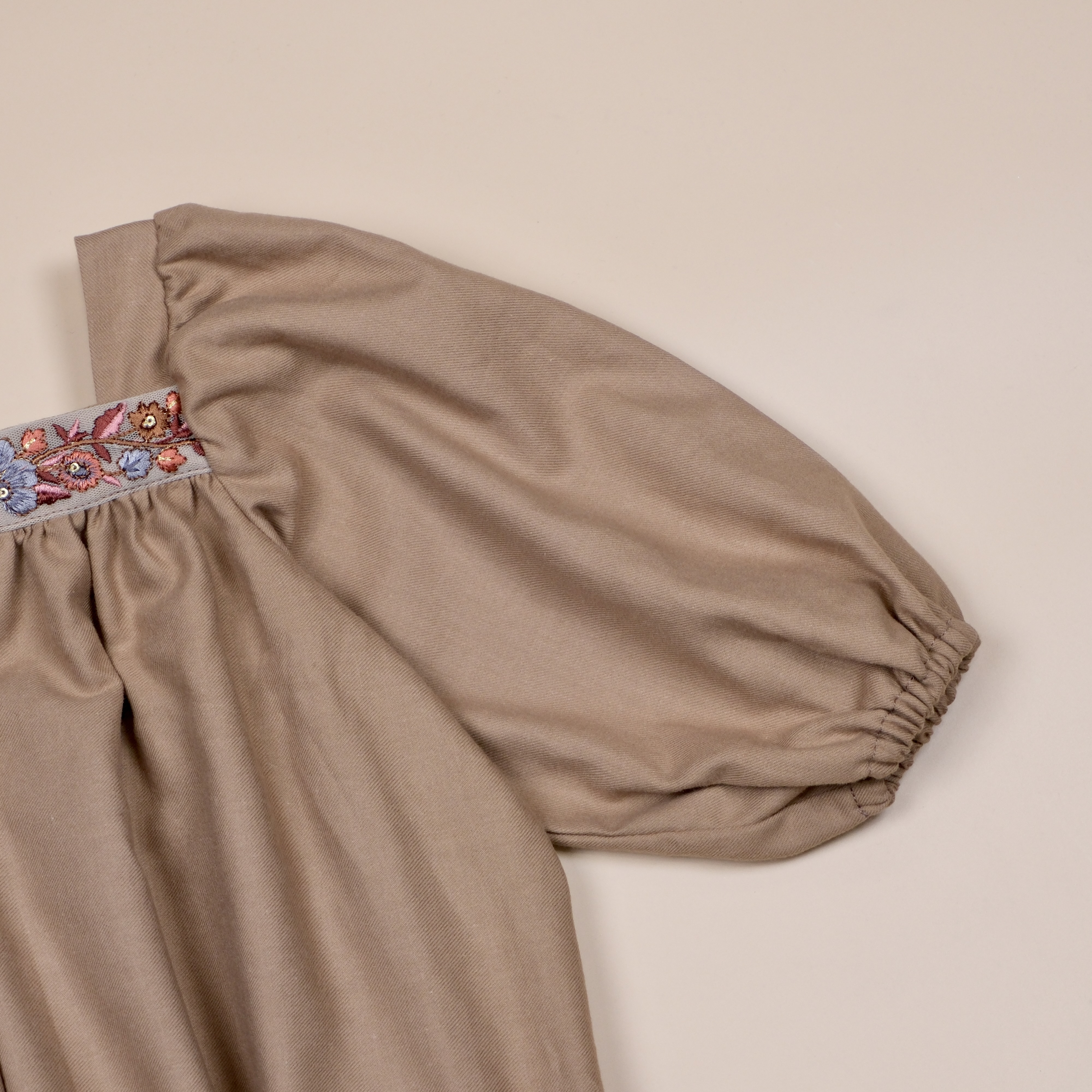 花織日常 ❁ 麥穗奶茶 ❁ 手作嬰幼兒長袖包屁衣