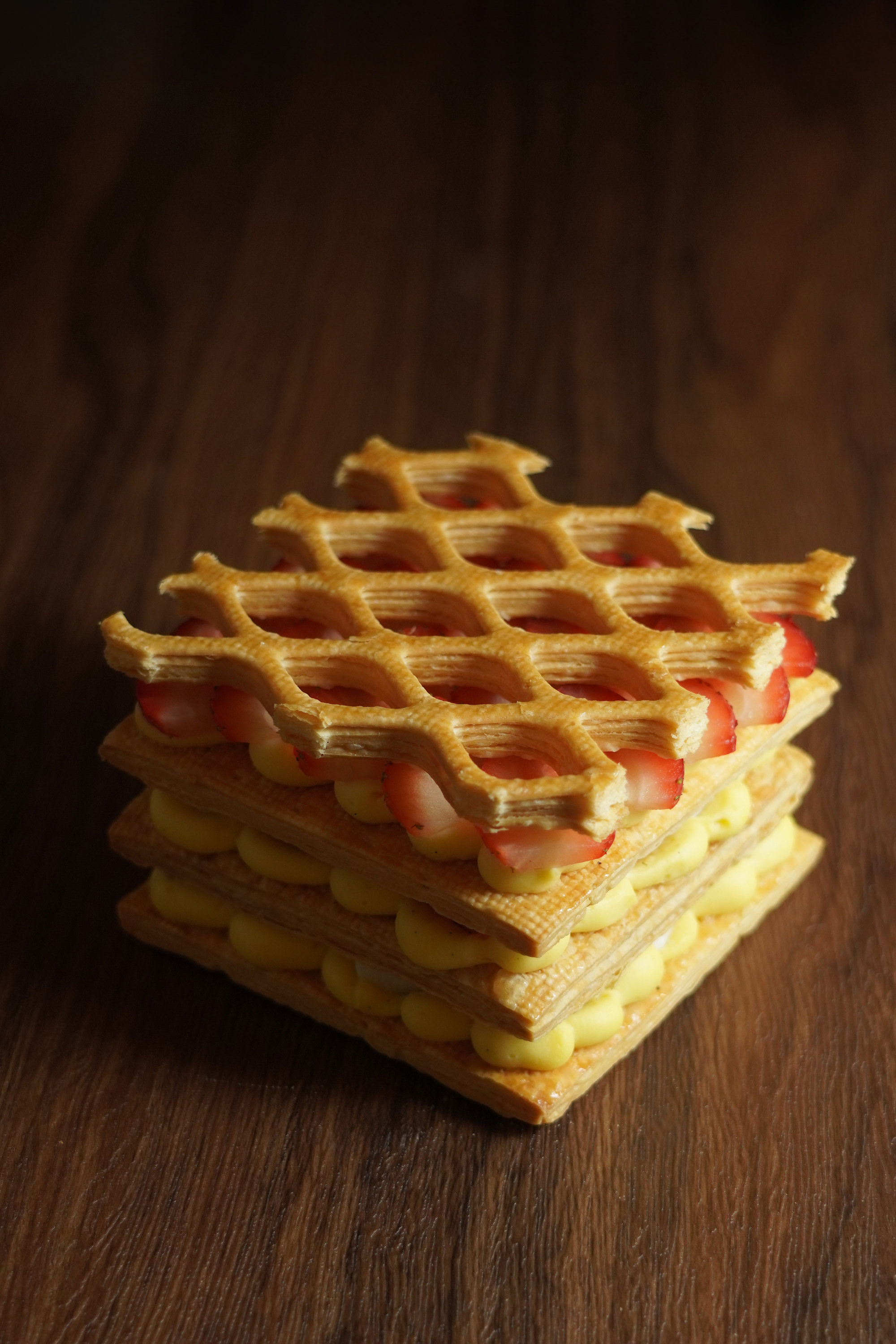 草莓麻糬 - 網格拿破崙 (1磅 10cm)