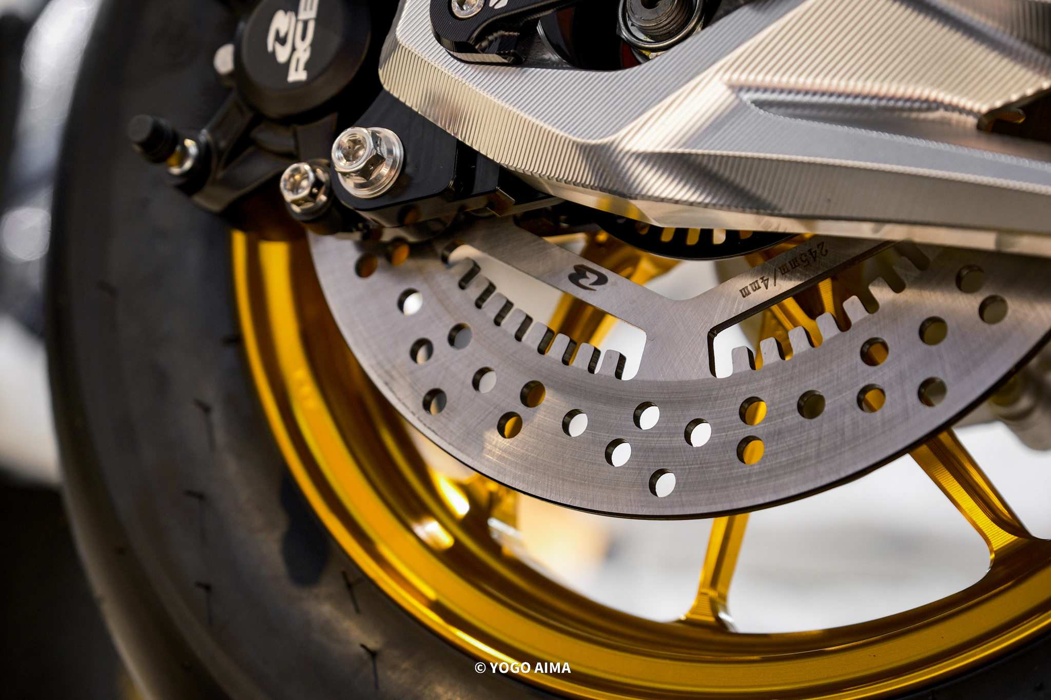 RCB 七代勁戰 後245mm 散熱鰭片固定碟盤