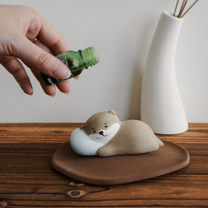 日本直送｜日本原廠 Decore Yururi Biyori Utatane 正貨 動物趴趴擴香石｜｜貓咪/柴犬/水豚/水獺