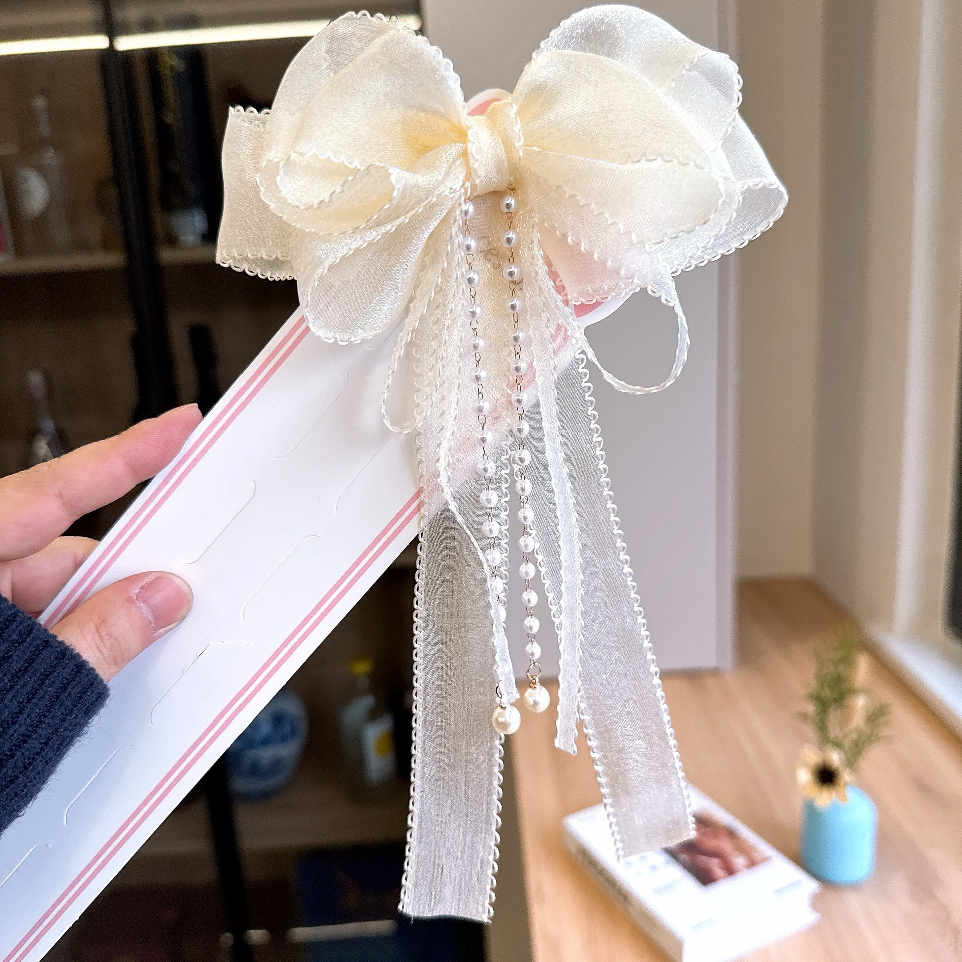 Fairy Pearl Tassel Iridescent Ribbon Bow