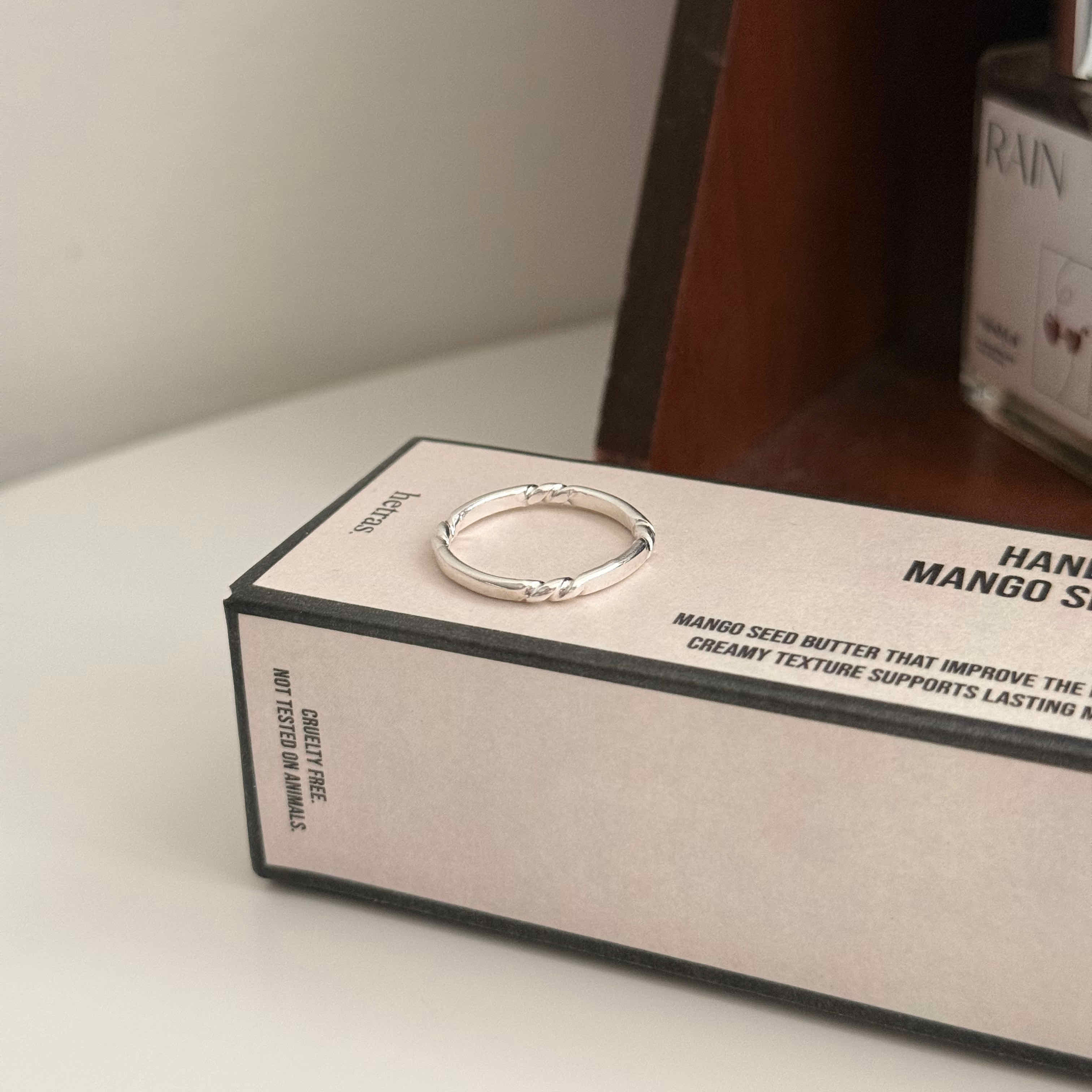 🇰🇷925 silver 銀緞帶扭結戒指