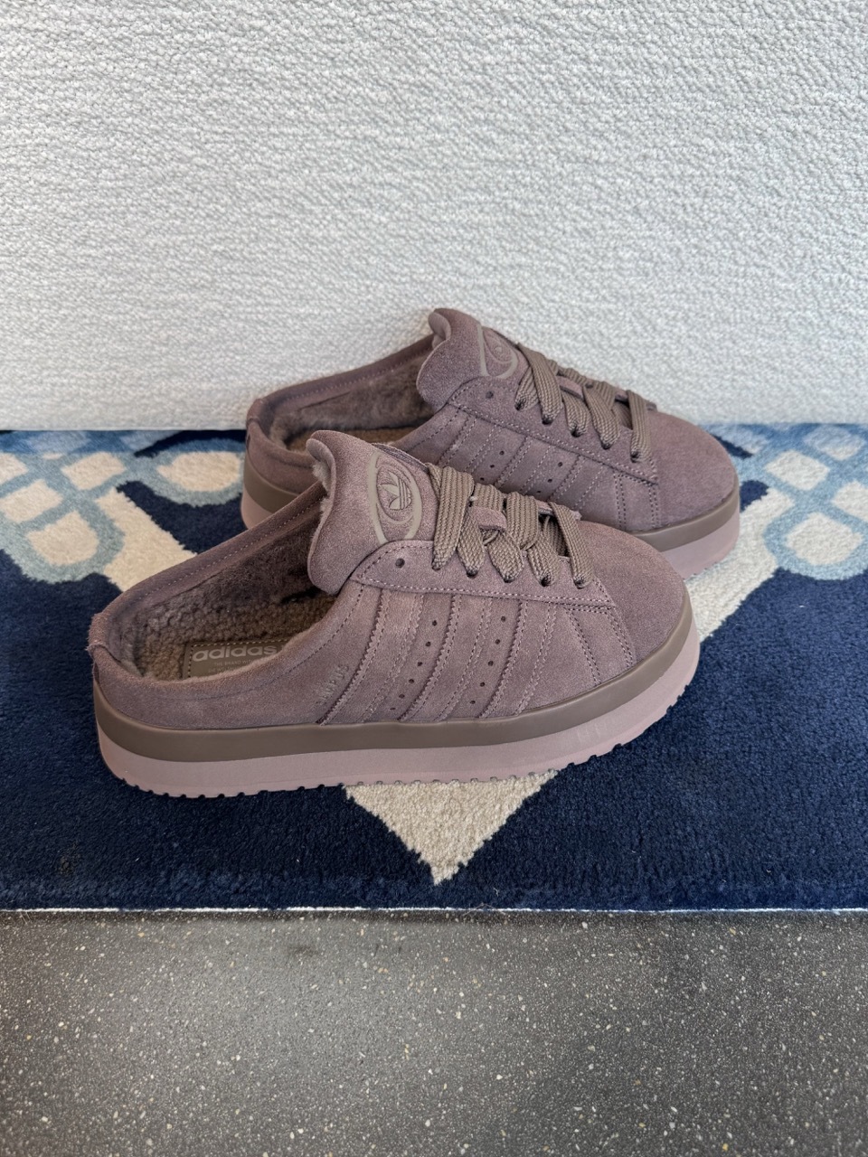 ADIDAS CAMPUS 00S 毛毛拖鞋 穆勒鞋 保暖 摩卡 咖啡 大地色 棕色 麂皮 厚底 增高 女鞋 JR3731 / 預購