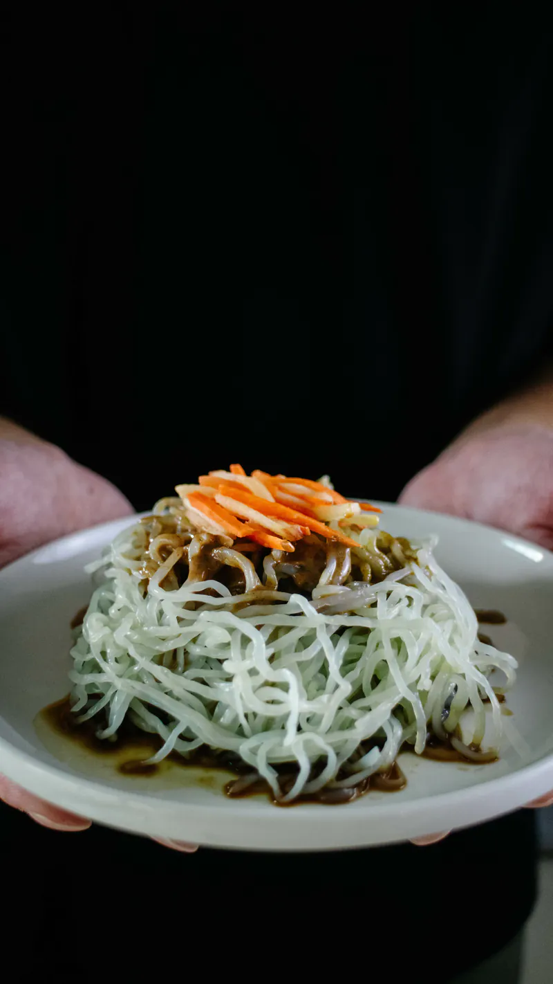 Bluuoo｜麻醬藻多醣蒟蒻麵