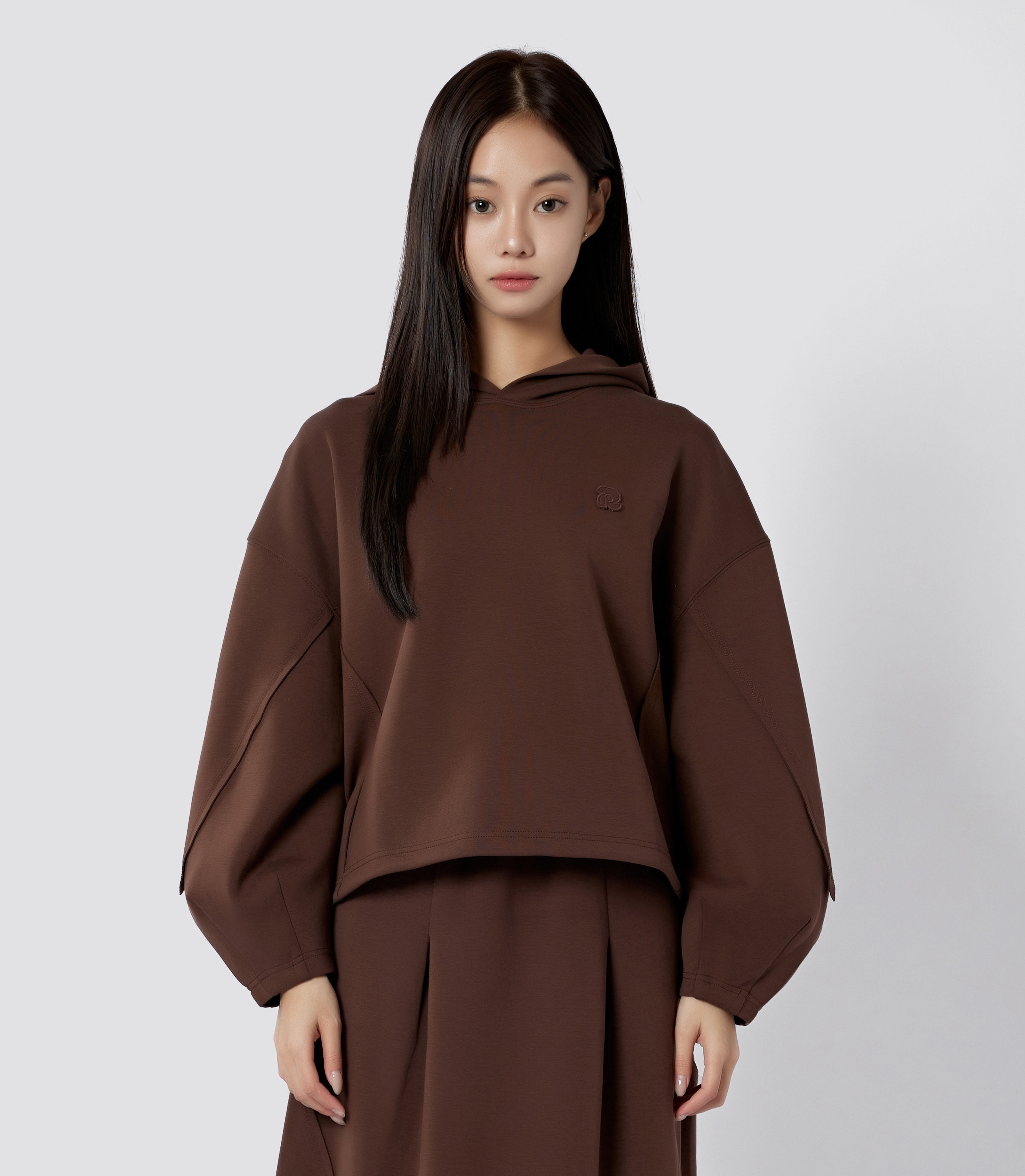 Radiantsphere 中性款 落肩刺繡連帽衛衣