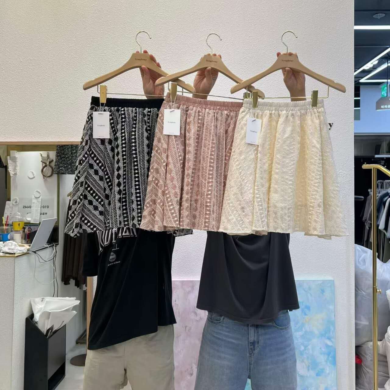 SY5104 復古刺繡橡筋腰短裙