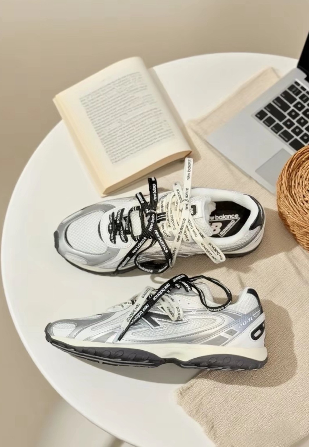 NEW BALANCE 204L 張員瑛同款 銀曜黑 女鞋