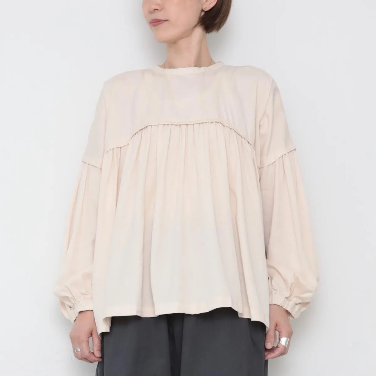 OMAKE.jp 澎袖百褶上衣BaoBlouse 奶油