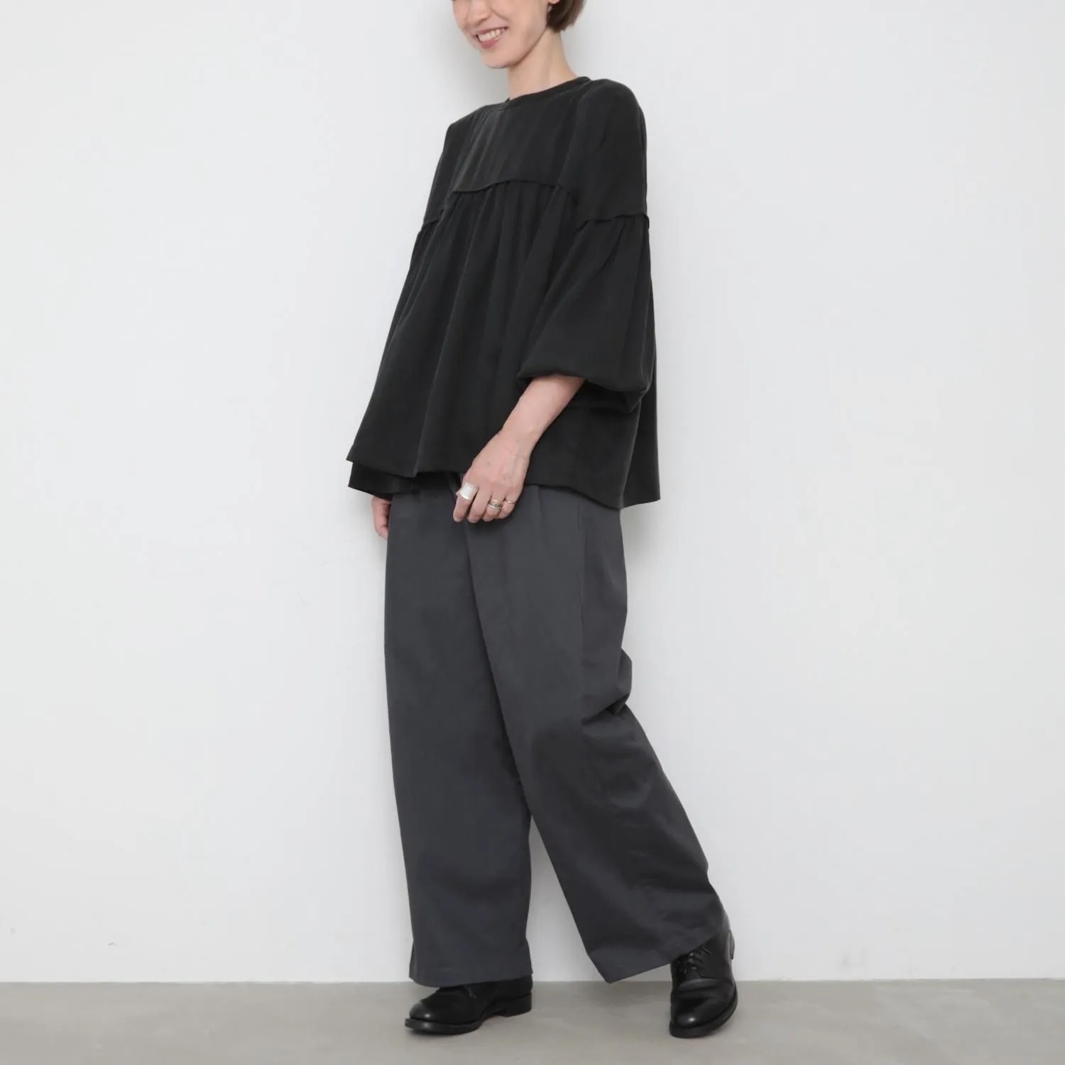 OMAKE.jp 澎袖百褶上衣BaoBlouse 黑