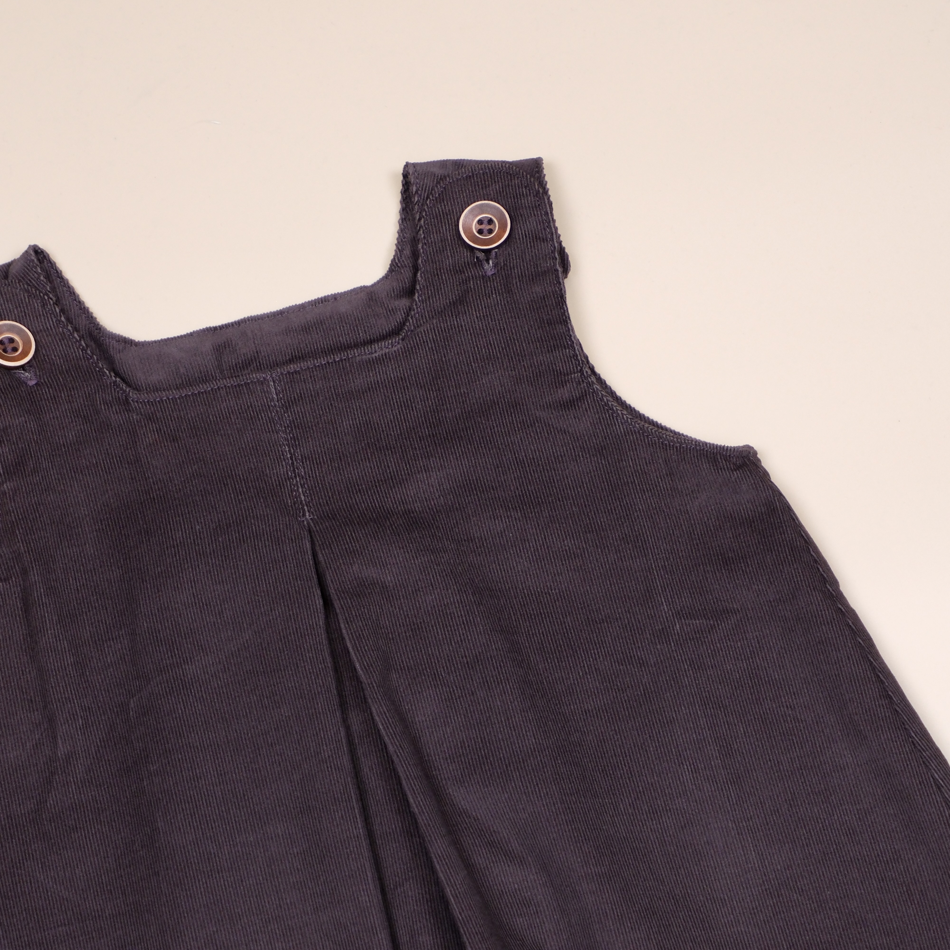 紺紫色 ◊ 打褶無袖傘狀洋裝