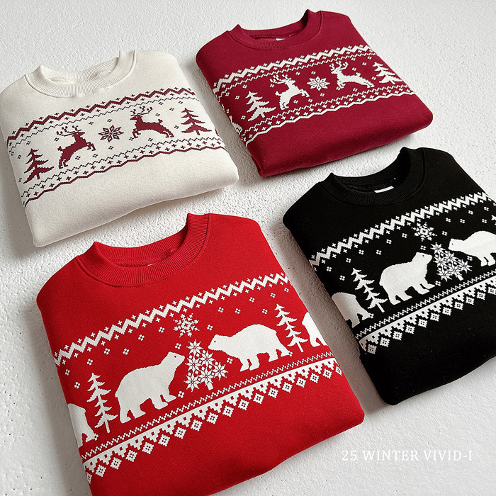 Vivid-I Reindeer Bear MTM Sweater